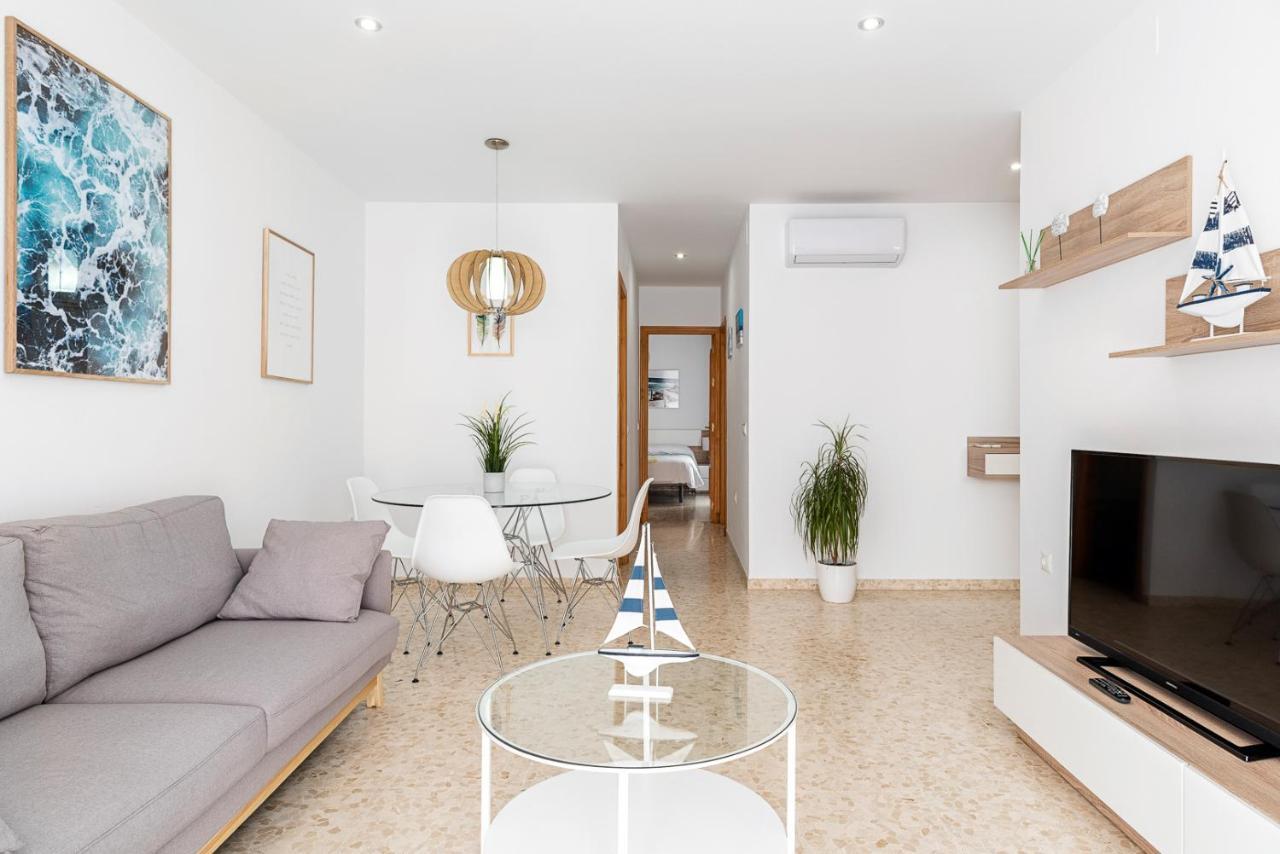 Piso Luminoso Y Muy Tranquilo Apartment Conil De La Frontera Luaran gambar